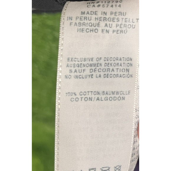 True Religion Skull Shirt Black With Gold Size Small Made in Peru Cotton - Picture 7 of 8